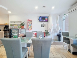 Loja - Ermesinde, Valongo, Porto