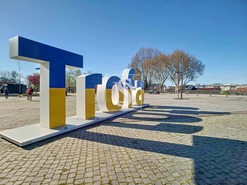 Loja T0 - Alvarelhos, Trofa, Porto - Miniatura: 1/27