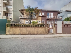 Moradia T4 - S�o Mamede de Infesta, Matosinhos, Porto