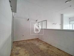 Loja - Ermesinde, Valongo, Porto - Miniatura: 7/10