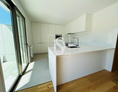 Apartamento T4 - Campanh, Porto, Porto - Miniatura: 8/29