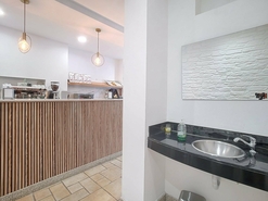 Loja - Ermesinde, Valongo, Porto - Miniatura: 4/21