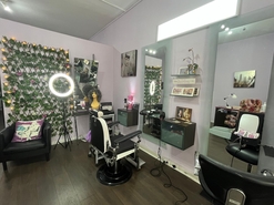 Loja - �guas Santas, Maia, Porto - Miniatura: 17/28