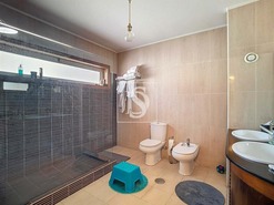 Moradia T3 - Nogueira da Regedoura, Santa Maria da Feira, Aveiro - Miniatura: 27/40