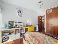 Moradia T3 - Nogueira da Regedoura, Santa Maria da Feira, Aveiro - Miniatura: 30/40