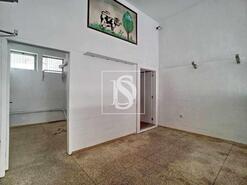 Loja - Ermesinde, Valongo, Porto - Miniatura: 5/10