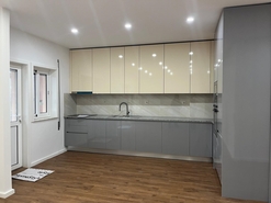 Apartamento T3 - �guas Santas, Maia, Porto