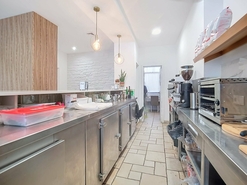 Loja - Ermesinde, Valongo, Porto - Miniatura: 5/21