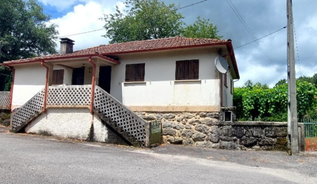 Moradia T3 - Pinheiro, Vieira do Minho, Braga - Imagem grande