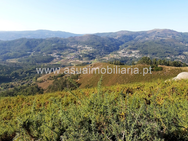 Terreno Rstico - Caldelas, Amares, Braga - Imagem grande