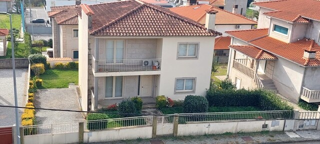 Moradia T4 - Caires, Amares, Braga - Imagem grande