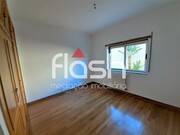 Apartamento T3 - Carnaxide e Queijas, Oeiras, Lisboa - Miniatura: 15/19