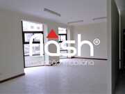 Escrit�rio T0 - Carnaxide e Queijas, Oeiras, Lisboa - Miniatura: 2/17