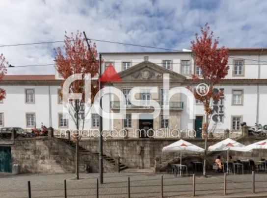 Escritório T0 - Batalha, Porto, Porto - Imagem grande