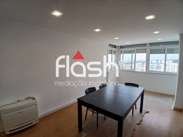 Apartamento T3 - Carnaxide e Queijas, Oeiras, Lisboa - Imagem grande