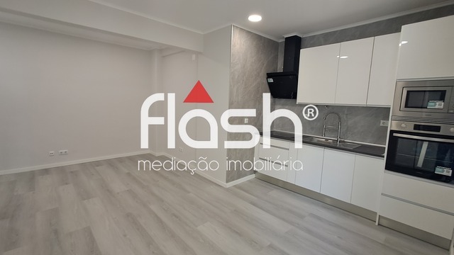 Apartamento T1 - Amadora, Amadora, Lisboa - Imagem grande