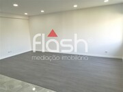 Apartamento T2 - Rinchoa, Sintra, Lisboa - Miniatura: 3/19