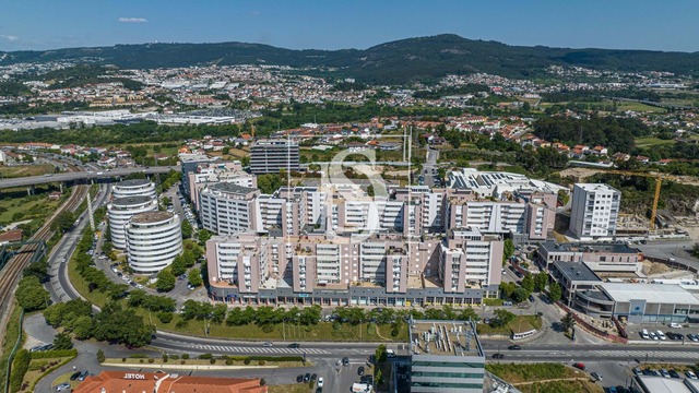 Apartamento T4 - Ferreiros, Braga, Braga - Imagem grande