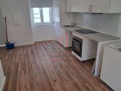 Moradia T2 - Santo Antnio dos Olivais, Coimbra, Coimbra