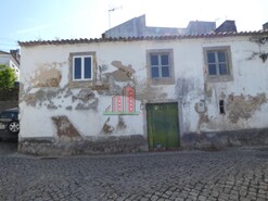 Moradia T2 - Santa Eufmia, Penela, Coimbra