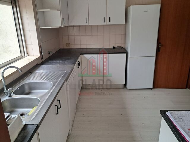 Apartamento T3 - Santo Ant�nio dos Olivais, Coimbra, Coimbra - Imagem grande