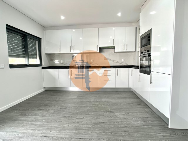 Apartamento T3 - Quelfes, Olh�o, Faro (Algarve) - Imagem grande