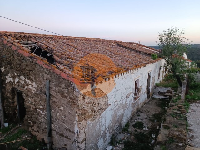 Ruina T3 - Azinhal, Castro Marim, Faro (Algarve) - Imagem grande