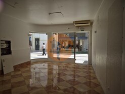 Loja - Vila Real St Antonio, Vila Real de Santo Ant�nio, Faro (Algarve)