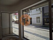 Loja - Vila Real St Antonio, Vila Real de Santo Ant�nio, Faro (Algarve) - Miniatura: 1/9