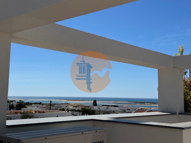 Moradia T3 - Moncarapacho, Olh�o, Faro (Algarve) - Imagem grande