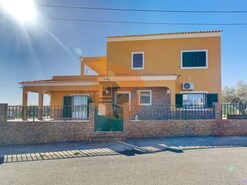 Moradia T3 - Martim Longo, Alcoutim, Faro (Algarve)