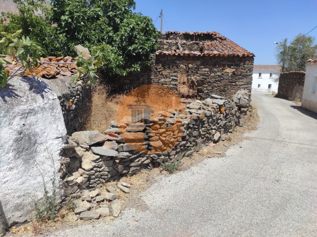 Moradia T2 - Alcoutim, Alcoutim, Faro (Algarve) - Imagem grande
