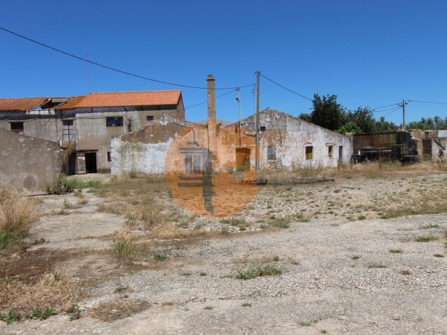 Ind�stria - S�o Br�s de Alportel, S�o Br�s de Alportel, Faro (Algarve) - Imagem grande