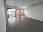 Apartamento T3 - Quelfes, Olh�o, Faro (Algarve) - Miniatura: 4/9