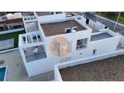 Moradia T3 - N�o Definido, N�o Definido, N�o Definido - Miniatura: 3/9