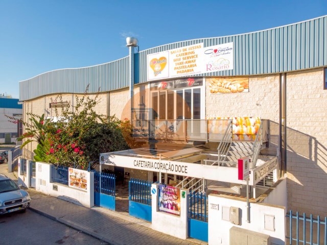 Ind�stria - Vila Real St Antonio, Vila Real de Santo Ant�nio, Faro (Algarve) - Imagem grande