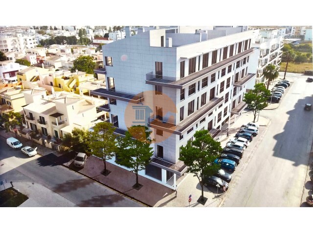 Terreno Urbano - Quelfes, Olh�o, Faro (Algarve) - Imagem grande
