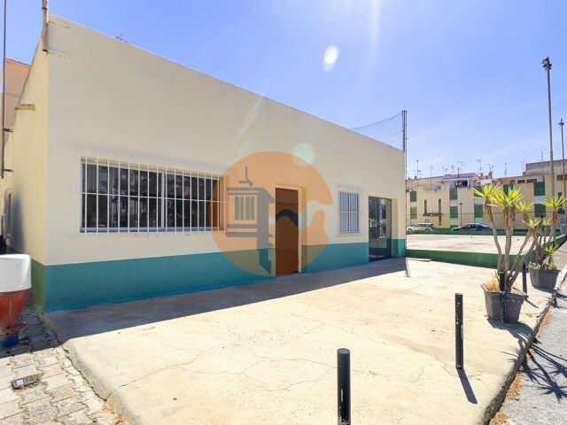 Com�rcio - Vila Real St Antonio, Vila Real de Santo Ant�nio, Faro (Algarve) - Imagem grande