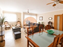 Apartamento T3 - Quelfes, Olh�o, Faro (Algarve)