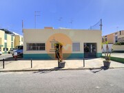 Com�rcio - Vila Real St Antonio, Vila Real de Santo Ant�nio, Faro (Algarve) - Miniatura: 2/9