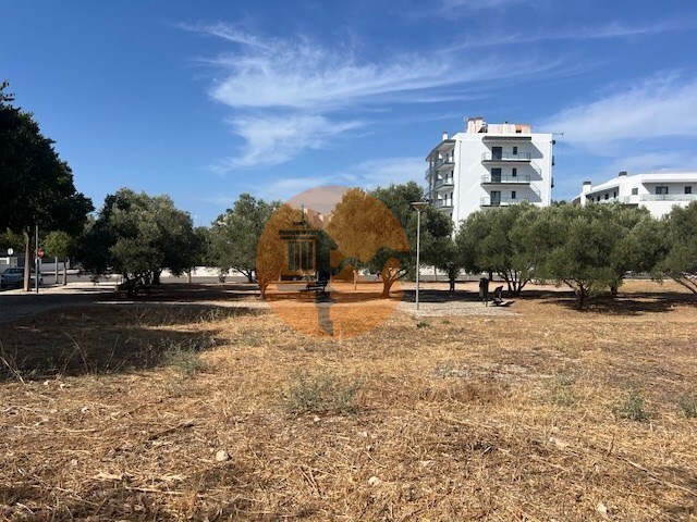 Terreno Urbano - S�o Clemente, Loul�, Faro (Algarve) - Imagem grande
