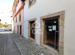 Loja T0 - Santa Maria Maior, Chaves, Vila Real - Miniatura: 1/12