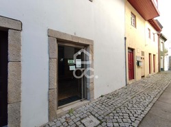 Loja T0 - Santa Maria Maior, Chaves, Vila Real - Miniatura: 10/12