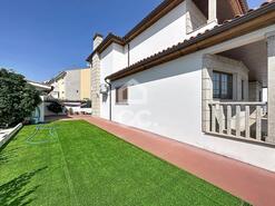 Moradia T5 - Santa Cruz/Trindade, Chaves, Vila Real - Miniatura: 1/26