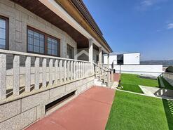 Moradia T5 - Santa Cruz/Trindade, Chaves, Vila Real - Miniatura: 5/26