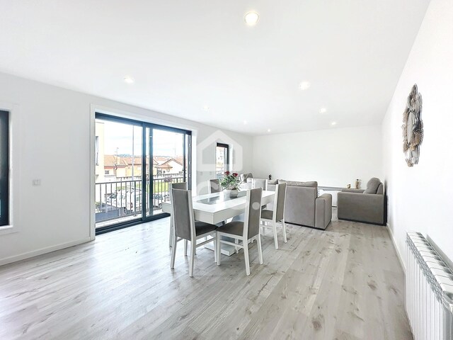 Apartamento T2 - Santa Maria Maior, Chaves, Vila Real - Imagem grande
