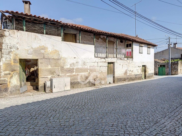 Moradia T0 - Outeiro Seco, Chaves, Vila Real - Imagem grande