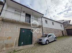 Moradia T3 - Santa Maria Maior, Chaves, Vila Real - Miniatura: 41/43
