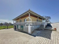Moradia T4 - Ch, Montalegre, Vila Real