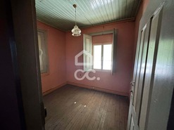Pr�dio - Outeiro Seco, Chaves, Vila Real